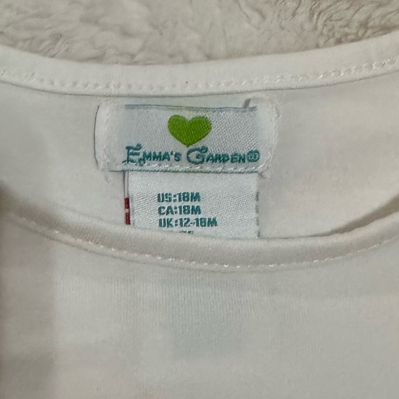 Emma's Garden Girl's Top & Shorts Set - 18M - Picture 3 of 3